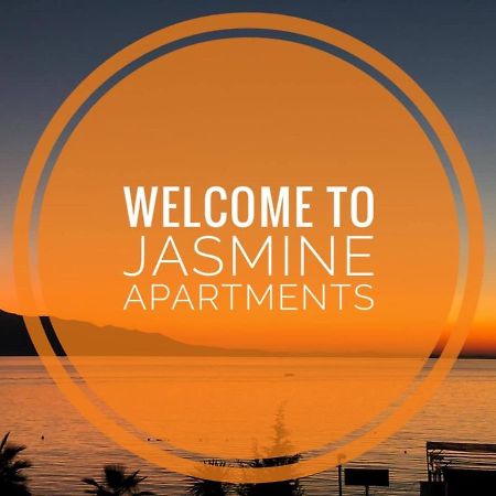 Jasmine Apartments Sarandë Buitenkant foto