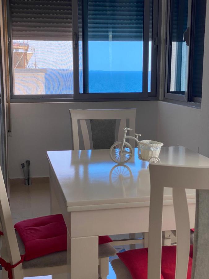 Jasmine Apartments Sarandë Buitenkant foto