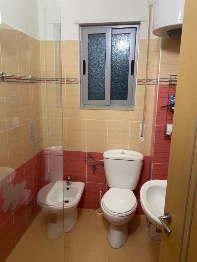 Jasmine Apartments Sarandë Buitenkant foto